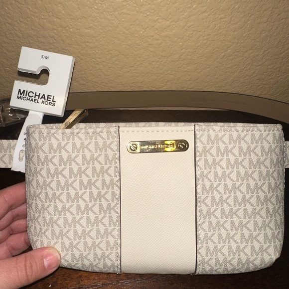 Michael Kors Accessories - Michael Kors Belt/satchel